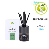 Pear & Freesia Aromatherapy Reed Diffuser (Ya) - 15 ml. Pear & Freesia Aromatherapy Reed Diffuser (Ya) - 15 ml.