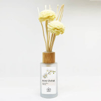 Ivory Orchid Aromatherapy Reed Diffuser (Amaree Aroma) - 100 ml. Ivory Orchid Aromatherapy Reed Diffuser (Amaree Aroma) - 100 ml.