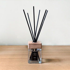 Aqua Aromatherapy Reed Diffuser (Amaree Aroma) - 150 ml. Aqua Aromatherapy Reed Diffuser (Amaree Aroma) - 150 ml.