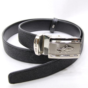 Men's Genuine Stingray Leather Belt Stainless Stingray Emblem Head (FINDIG) - Black. Men's Genuine Stingray Leather Belt Stainless Stingray Emblem Head (FINDIG) - Black.