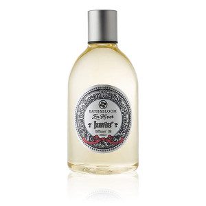 Janvier Diffuser Oil (Bath&Bloom) - 300 ml. Janvier Diffuser Oil (Bath&Bloom) - 300 ml.