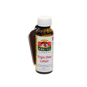 Moisturizing lotion based on natural olive oil (Madame Heng) - 30ml. Moisturizing lotion based on natural olive oil (Madame Heng) - 30ml.
