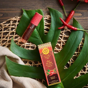 KAO KLIN Aroma Capsicum Red Oil Roller (8ML.)