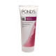 Daily face scrub scrub for skin renewal with TanSolve (Pond's) - 100g. Daily face scrub scrub for skin renewal with TanSolve (Pond's) - 100g.